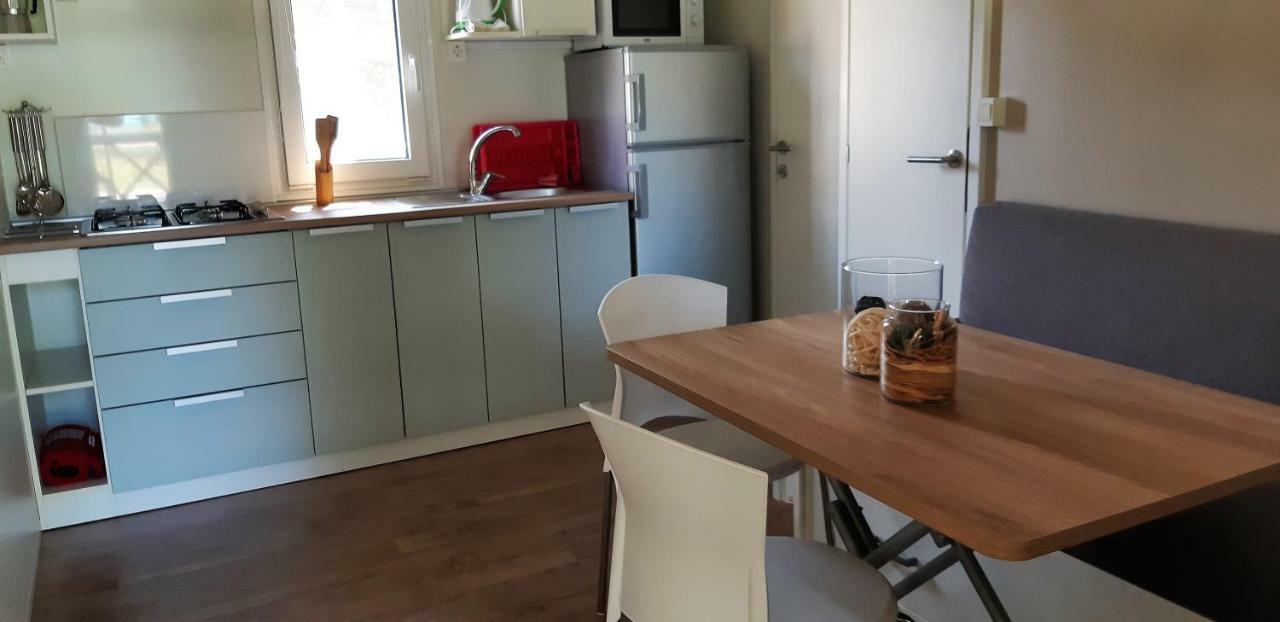 Mobile Homes And Apartment - Terme Catez Чатеж-об-Сави Экстерьер фото